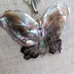 MOP Butterfly pendant necklace. 18"+3" silver chain. New Statement. gift box